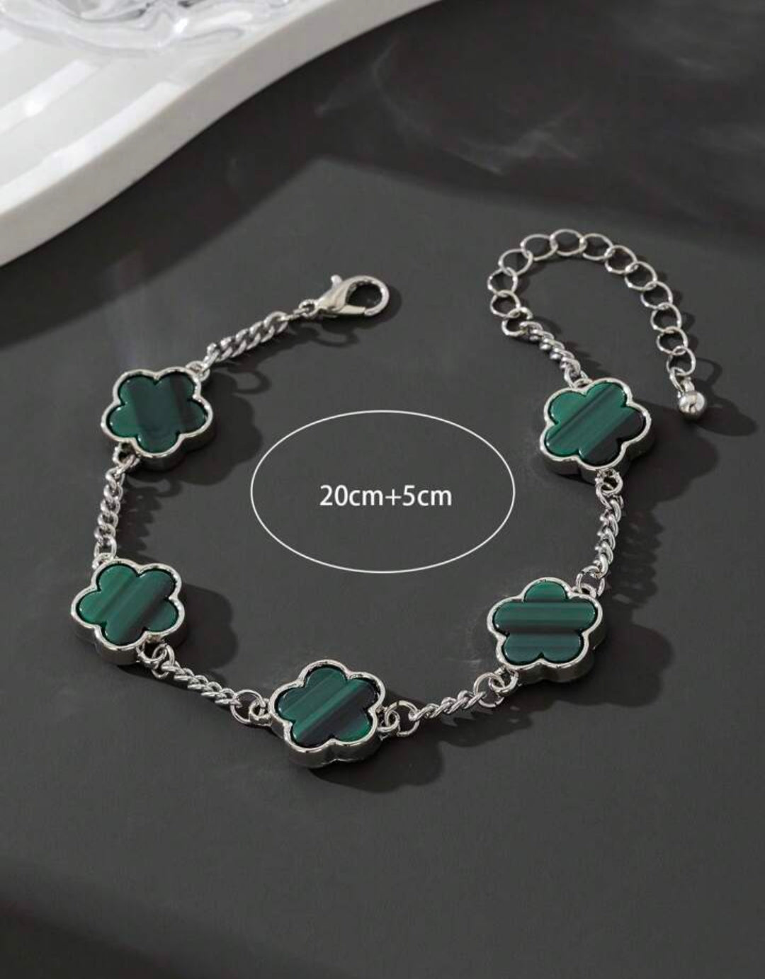 Bracciale elegante , spedizione gratuita su ordine superiore a 50€
